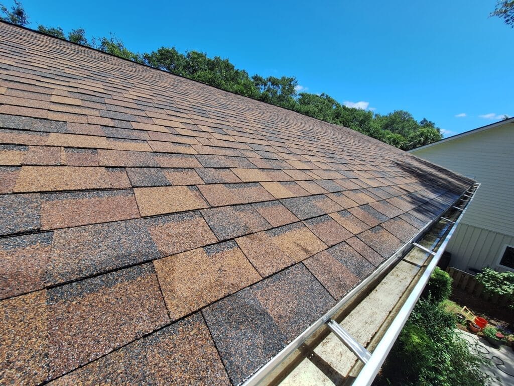 After picture of eavestrough and gutter cleaning in Palm Beach County